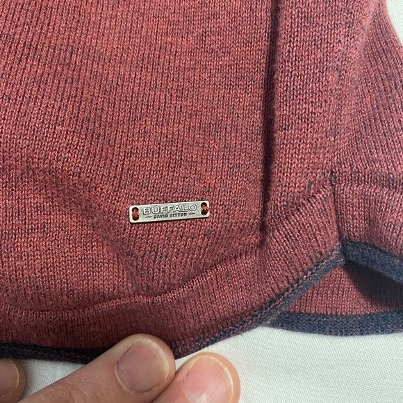 Buffalo David Bitton Men's Crewneck Sweater Burgundy Size Medium‎ Elbow Patches - Picture 6 of 11